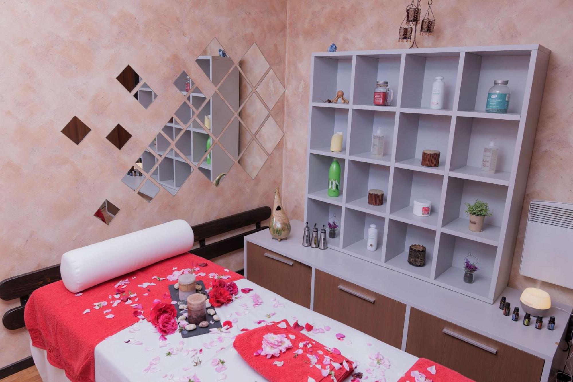 Local Stay Hotel, BW Signature Collection Bansko Bagian luar foto