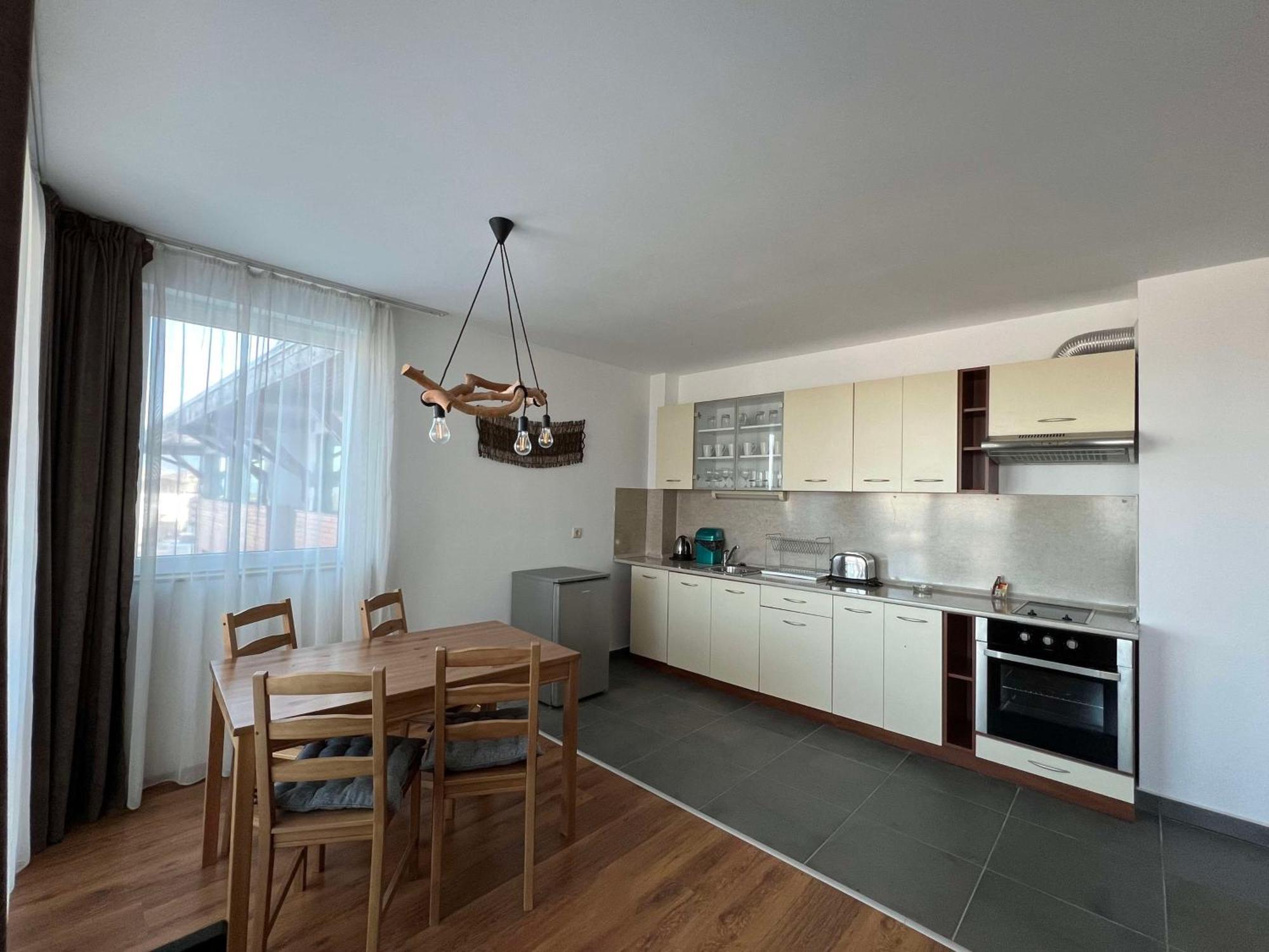 Local Stay Hotel, BW Signature Collection Bansko Bagian luar foto