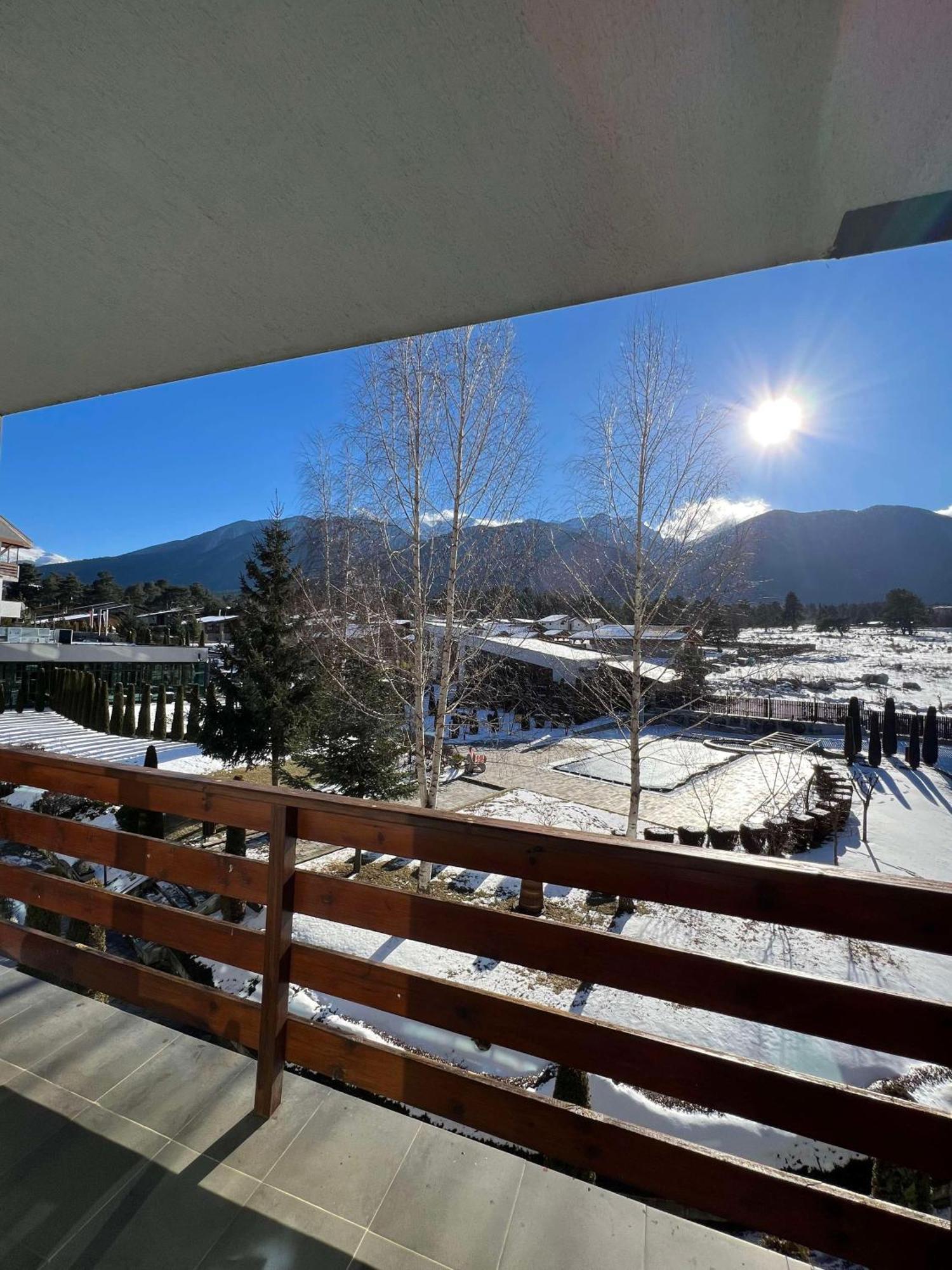 Local Stay Hotel, BW Signature Collection Bansko Bagian luar foto