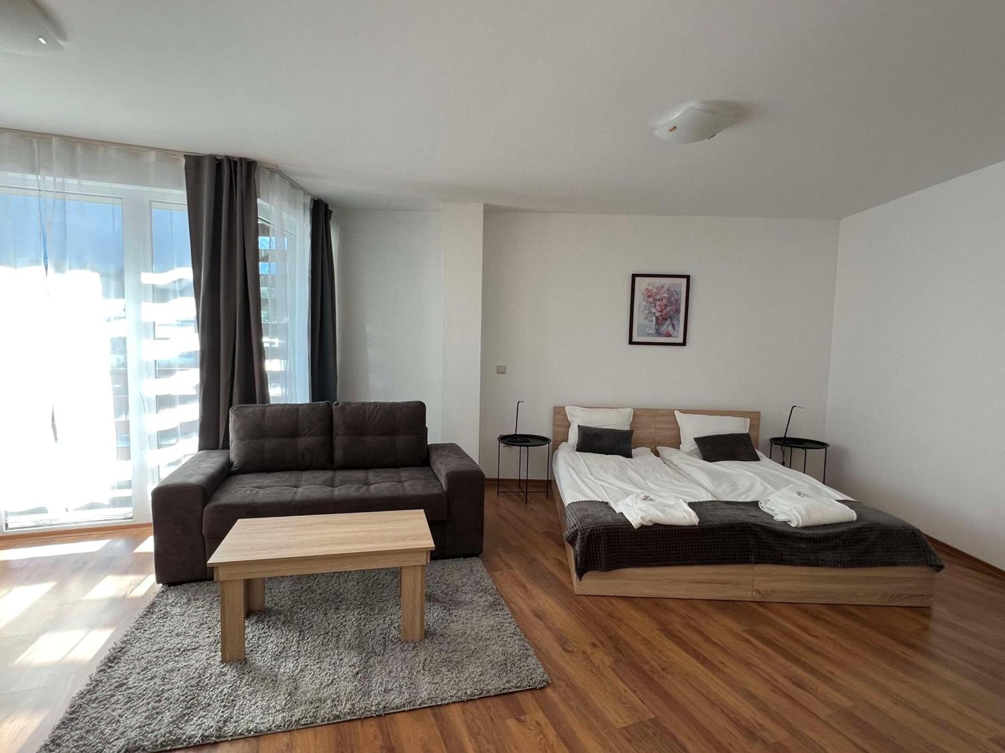 Local Stay Hotel, BW Signature Collection Bansko Bagian luar foto